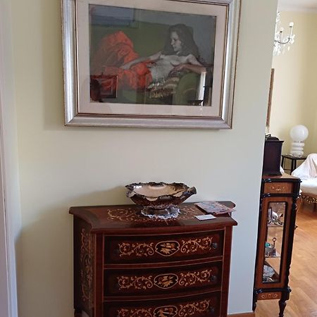 The Queen'S Coffer Rom Eksteriør billede